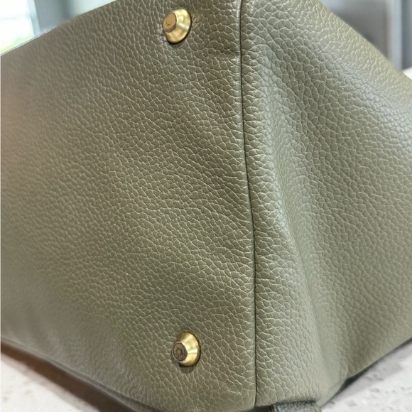 Freshly Picked Olive Green Large Diaper Bag - Picture 4 of 6